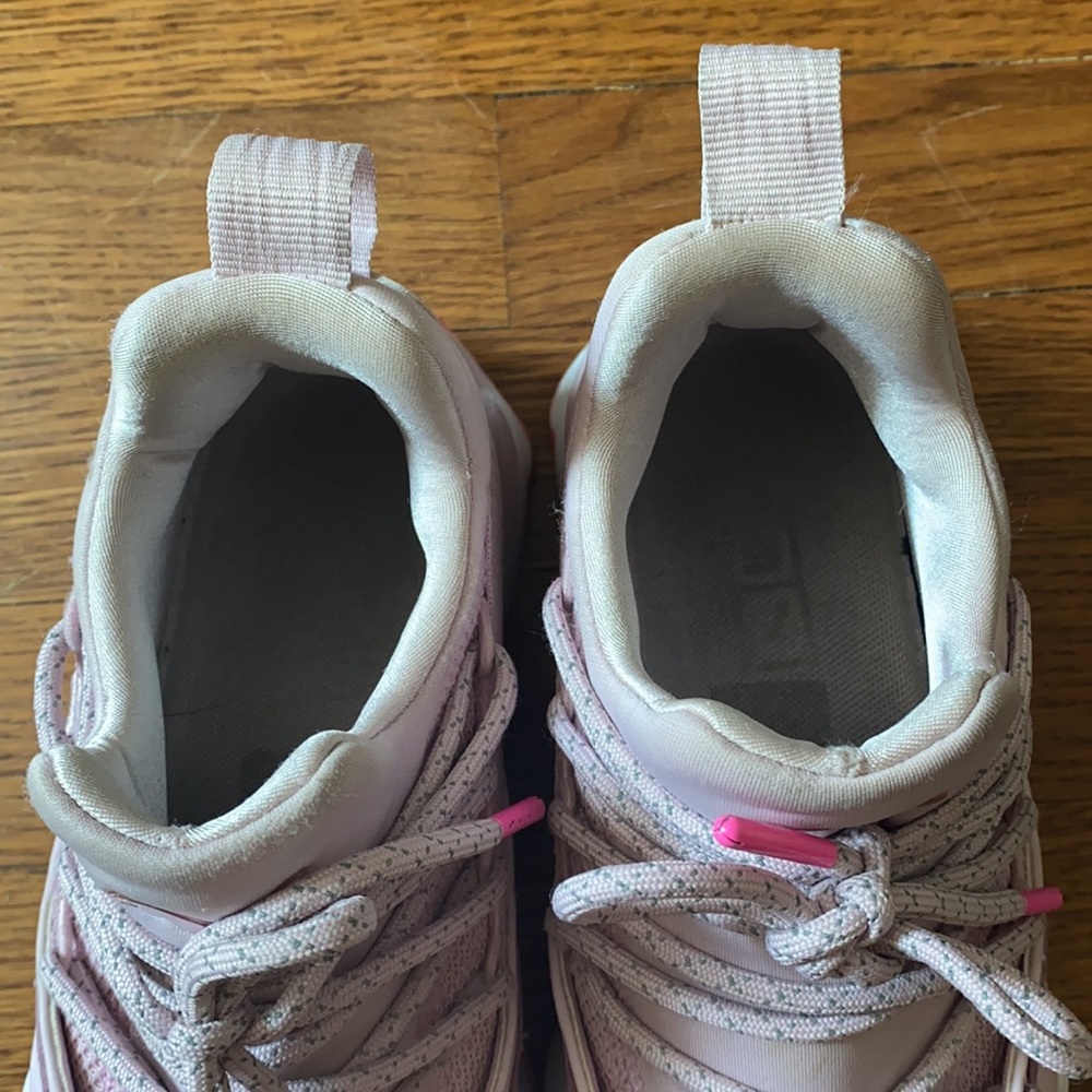 Puma shoes - Picture 4 of 4